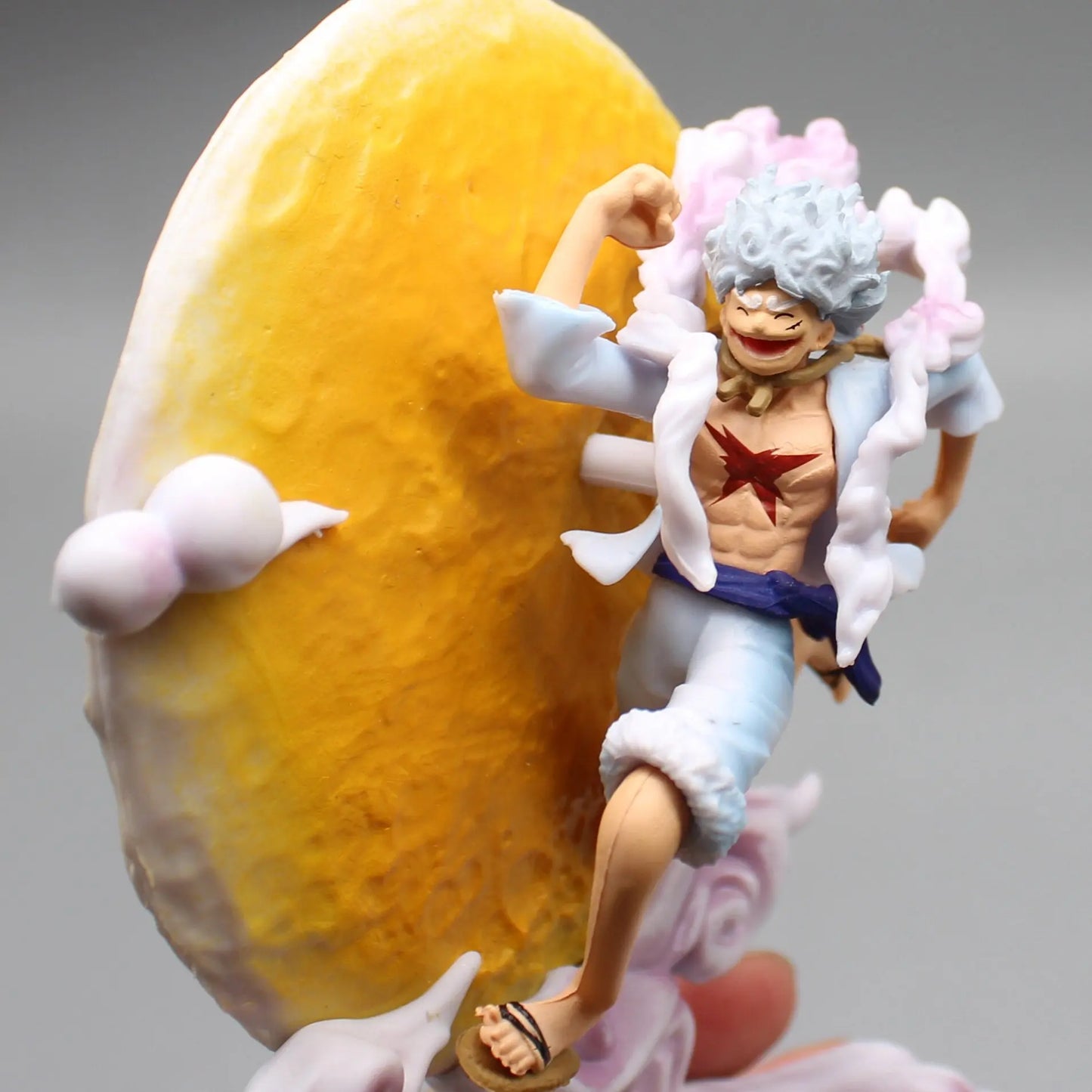 Figurine Luffy Lumière Lunaire